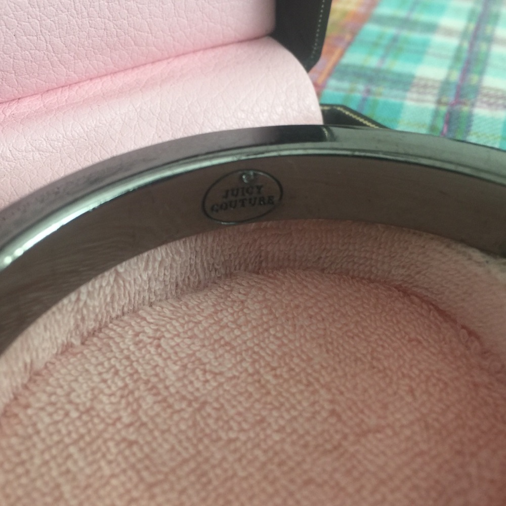 Juicy Couture Ombre Silver Crystal Bangle BNWT - Picture 3 of 6